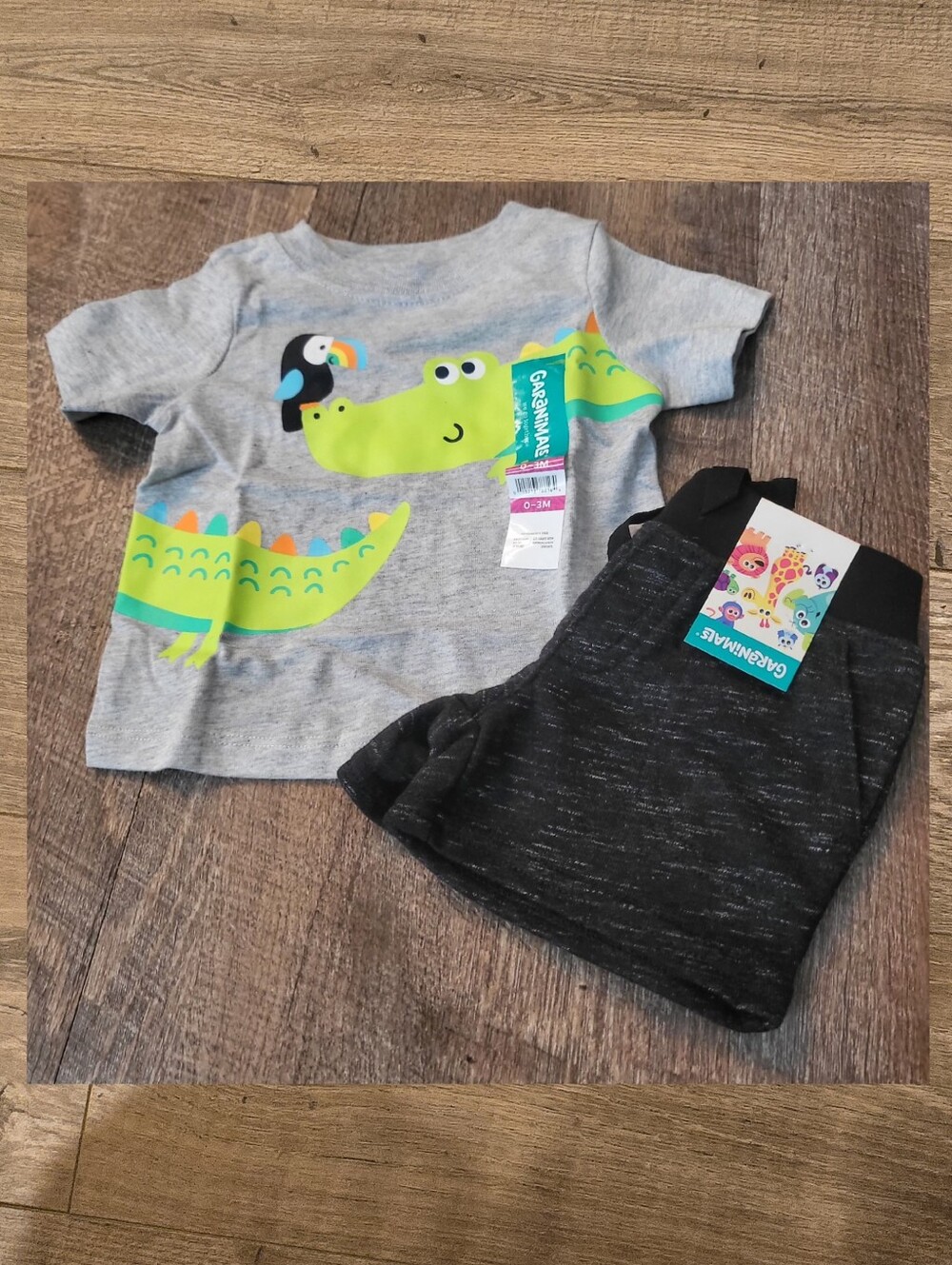 NWT Baby Boys Outfit Set 0-3M Gray Aligator Shirt & marled grey Shorts set